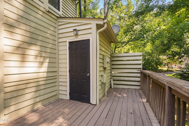 15 Willow Bridge Dr, Durham, NC 27707 - view of wooden terrace