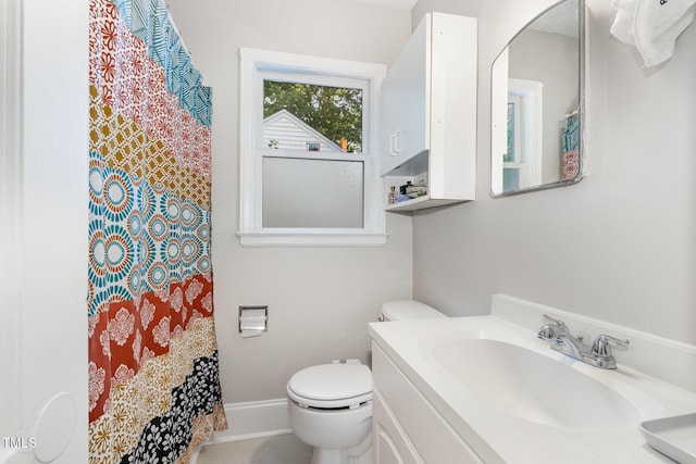 1701 Ruffin St, Durham, NC 27701 - bathroom with vanity and a shower with curtain