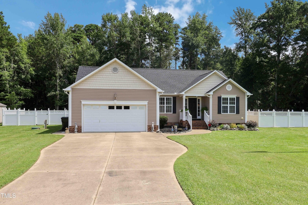 187 Tangueray Dr, Smithfield, NC 27577 - photo 1