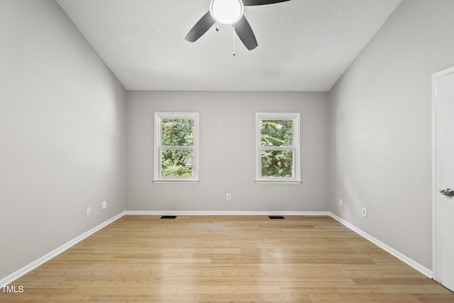 2717 Kempsford Pl, Raleigh, NC 27604 - photo 28
