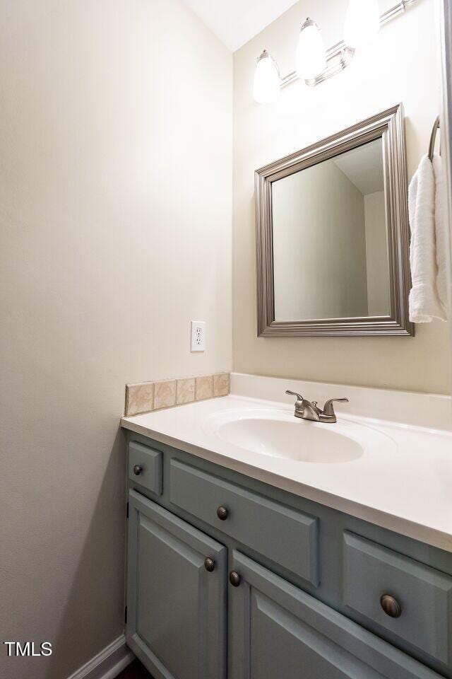 4032 Brook Cross Dr, Apex, NC 27539 - bathroom with vanity