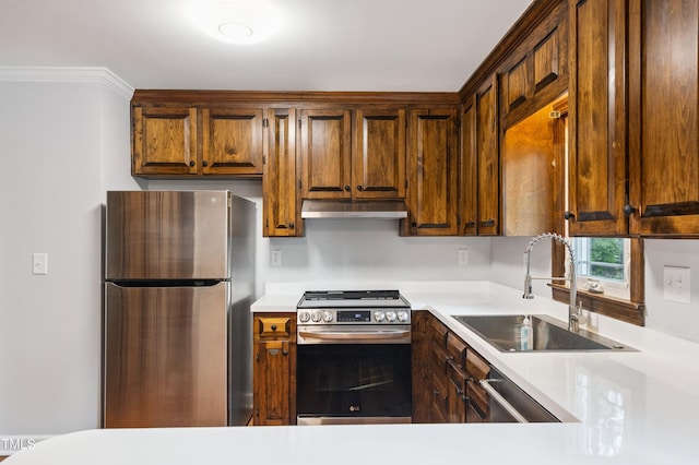 109 Grey Fox Ct, Cary, NC 27511 - kitchen featuring stainless steel appliances, under cabinet range hood, and light countertops