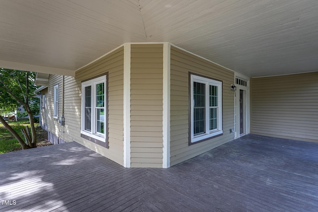 112 N Sellers St, Selma, NC 27576 - view of deck
