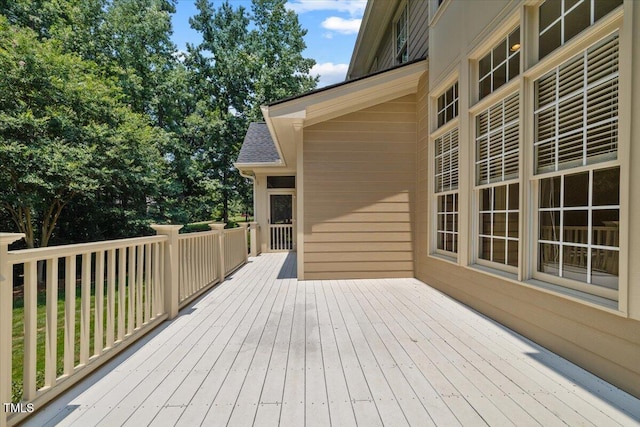 3728 Westbury Lake Dr, Raleigh, NC 27603 - view of deck