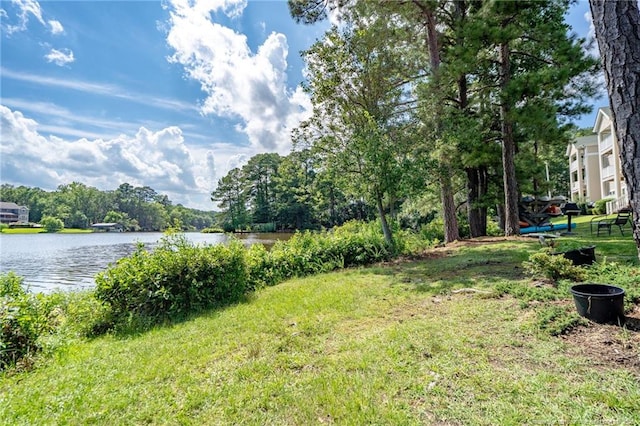3314 Harbour Pointe Pl Unit 8, Fayetteville, NC 28314 - view of grassy yard with a water view