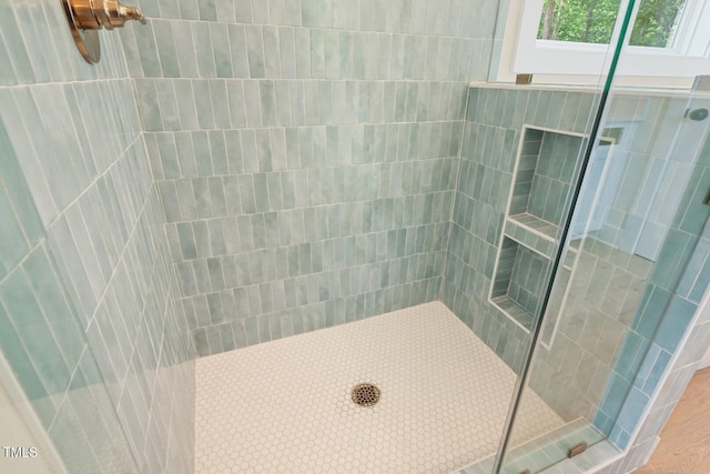 140 Purslane Dr, Franklinton, NC 27525 - bathroom featuring a tile shower