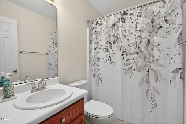 5 Ocean Ct, Durham, NC 27704 - bathroom with vanity and a shower with shower curtain