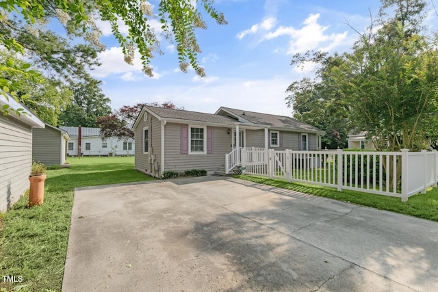 216 S Faison Ave, Faison, NC 28341 - view of front of home
