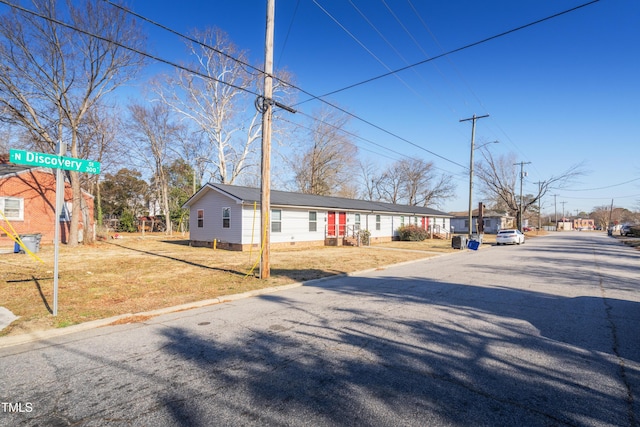306 N Discovery St Unit A, B, C, D, Rocky Mount, NC 27801 - view of front of house featuring a front lawn and crawl space