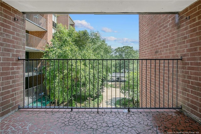 1100 Clarendon St Unit 303, Fayetteville, NC 28305 - view of balcony
