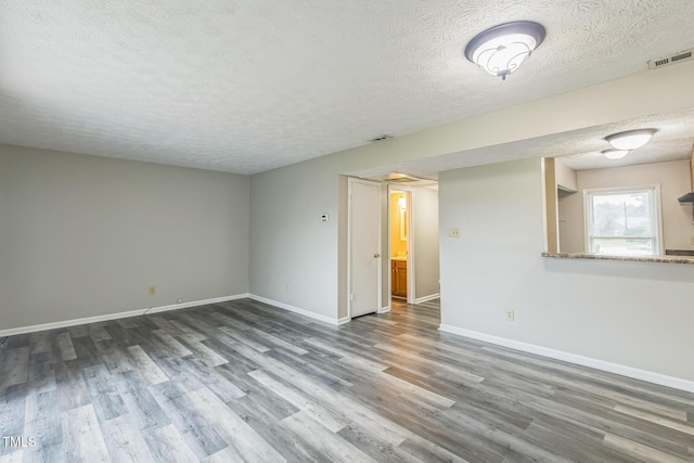 410 Kirkcaldy Ct, Fayetteville, NC 28314 - photo 5