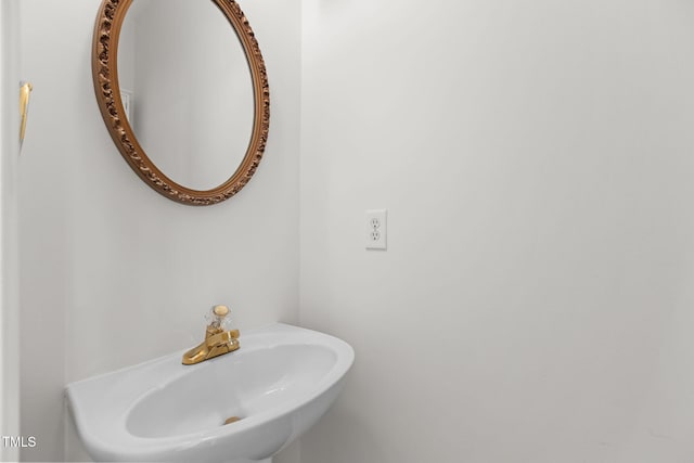 1401 Patterson Grove Rd, Apex, NC 27502 - bathroom with a sink