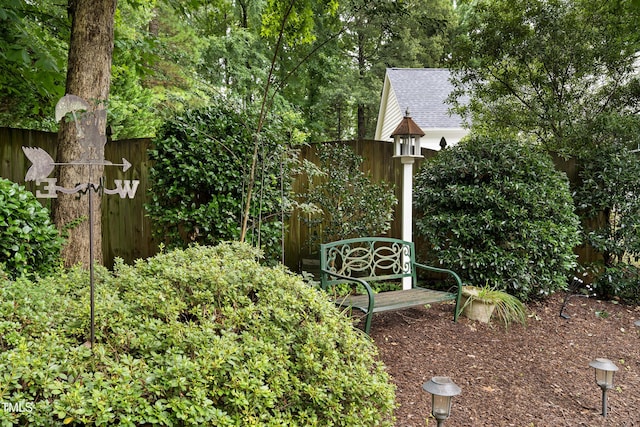 102 Glenmore Rd, Cary, NC 27519 - view of yard