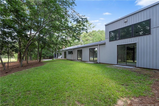 916 Rays Bridge Rd, Whispering Pines, NC 28327 - view of green lawn