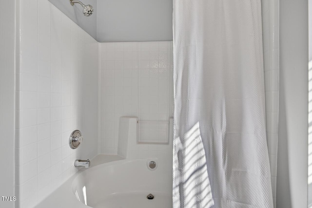 1004 Scotsburg Trl, Hillsborough, NC 27278 - bathroom with shower / bath combination with curtain