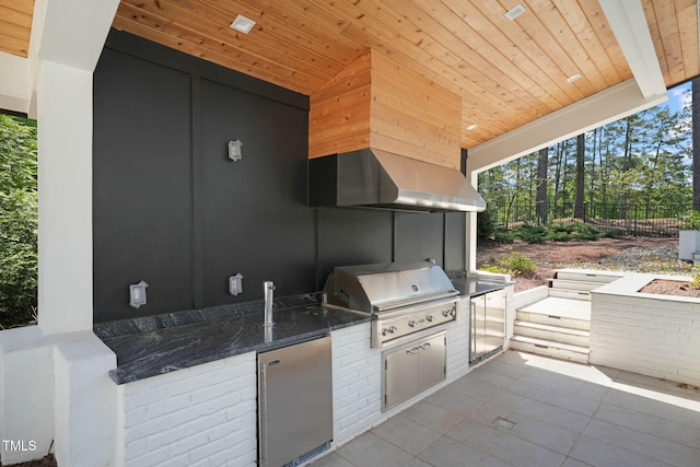 1616 Hunting Ridge Rd, Raleigh, NC 27615 - view of patio / terrace with area for grilling