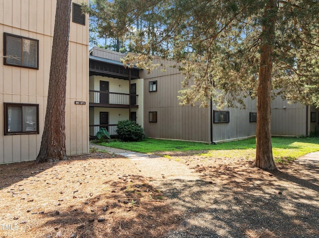 667 Pine Ridge Pl, Raleigh, NC 27609 - view of building exterior