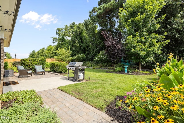 124 Moss Creek Pl, Fuquay Varina, NC 27526 - view of yard featuring a patio