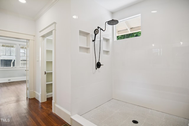 2005 Glenwood Ave, Raleigh, NC 27608 - full bath featuring tiled shower, wood finished floors, and crown molding