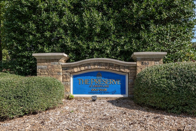 11 Kingswood Ln, Chapel Hill, NC 27517 - view of community sign