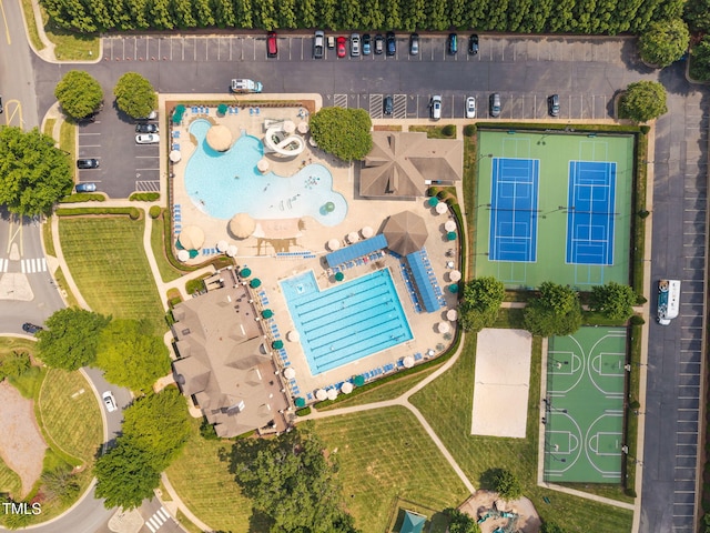 1019 Falkirk Dr, Burlington, NC 27215 - bird's eye view of a pool area