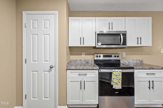 1300 Shoshone Pl, Fayetteville, NC 28314 - photo 8