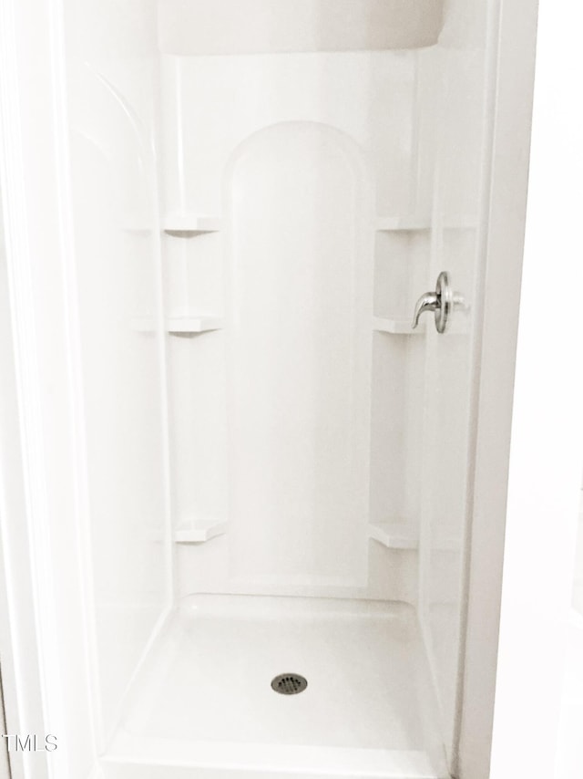 1008 Gold Cir, Mebane, NC 27302 - full bathroom with a stall shower