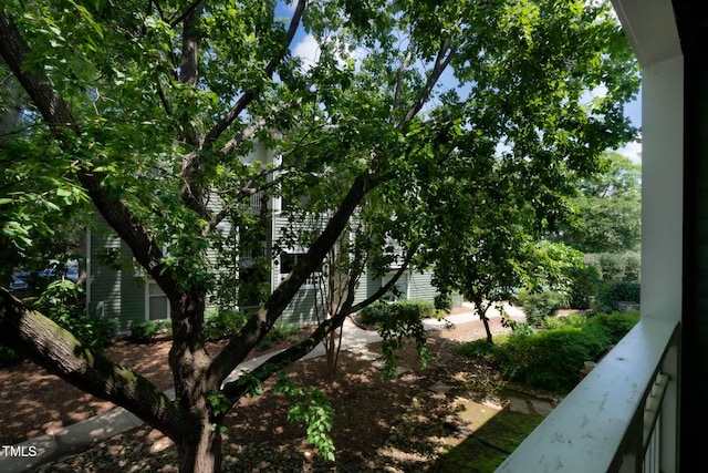 1210 Westview Ln Unit 203, Raleigh, NC 27605 - view of yard featuring a balcony