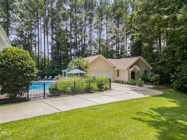 3712 Highland Creek Dr, Apex, NC 27539 - view of front facade with an attached garage and concrete driveway