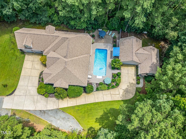 3712 Highland Creek Dr, Apex, NC 27539 - view from above of property featuring a pool area