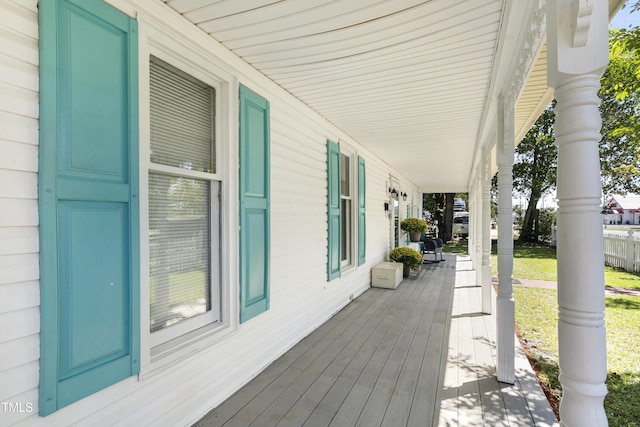 102 W Church St, Benson, NC 27504 - photo 3
