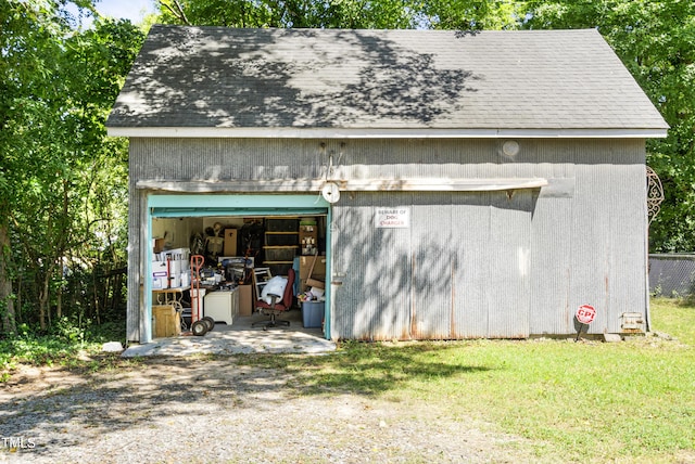 102 W Church St, Benson, NC 27504 - photo 11