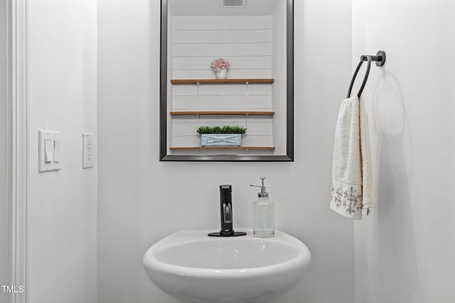 2700 Benevolence Dr, Raleigh, NC 27610 - bathroom with a sink