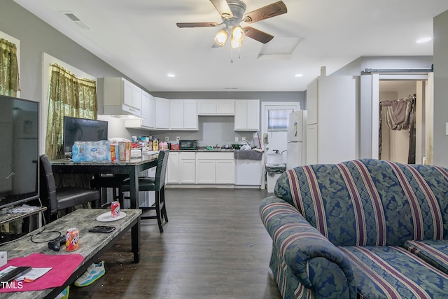 5106 Hodge St, Fayetteville, NC 28303 - photo 4