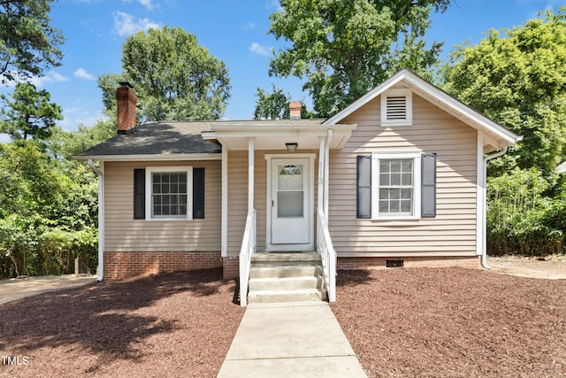 113 Herbert St, Durham, NC 27703 - bungalow featuring a chimney and crawl space