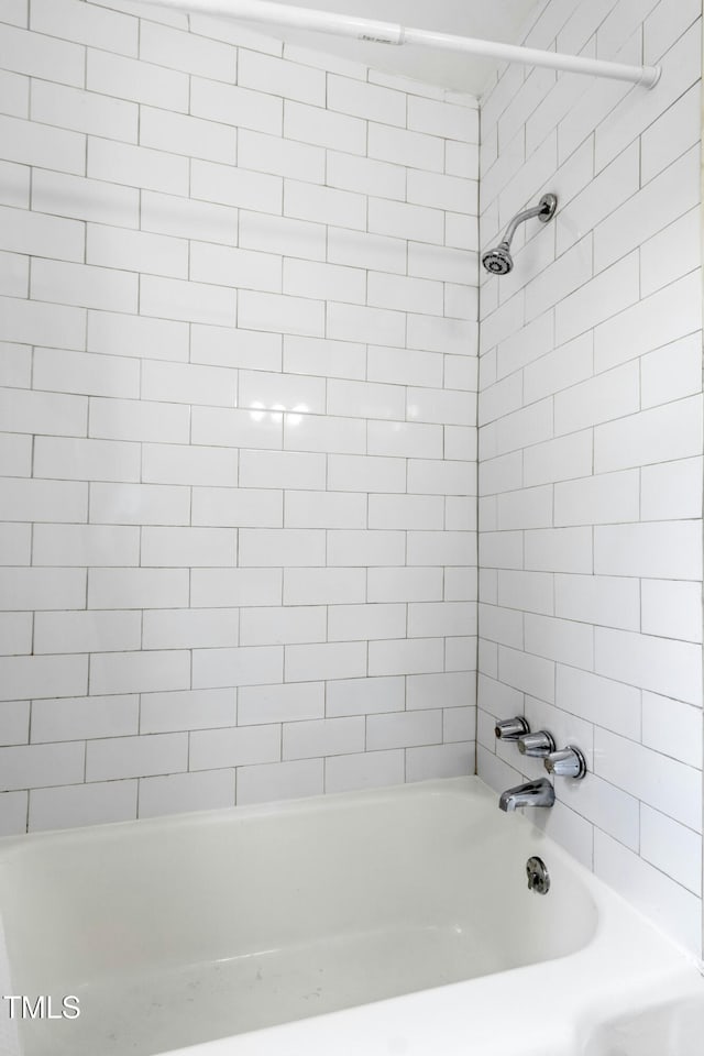 113 Herbert St, Durham, NC 27703 - full bath featuring washtub / shower combination