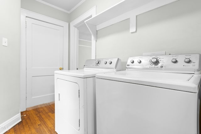 113 Herbert St, Durham, NC 27703 - washroom featuring crown molding, independent washer and dryer, and dark wood-style floors
