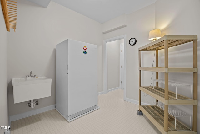 8001 Kukui Ct, Raleigh, NC 27613 - photo 23