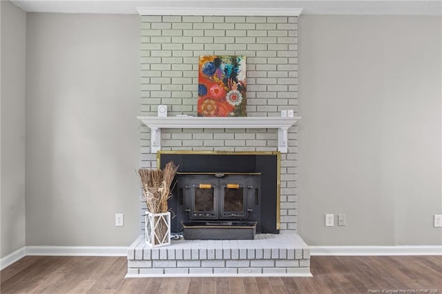 615 Wallingford Ct, Fayetteville, NC 28314 - detailed view of wood finished floors and a fireplace
