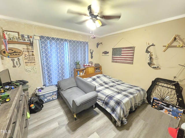 4411 Fairland Ct, Burlington, NC 27215 - bedroom featuring light wood-type flooring, crown molding, and ceiling fan