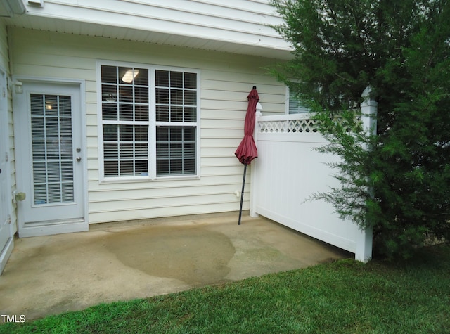 8315 City Loft Ct, Raleigh, NC 27613 - view of patio