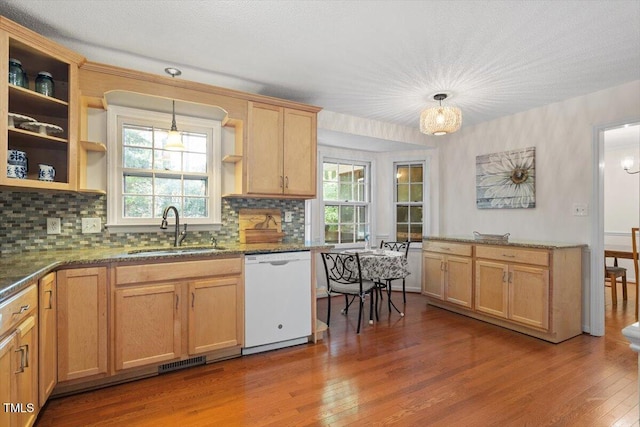 1221 Moultrie Ct, Raleigh, NC 27615 - photo 15