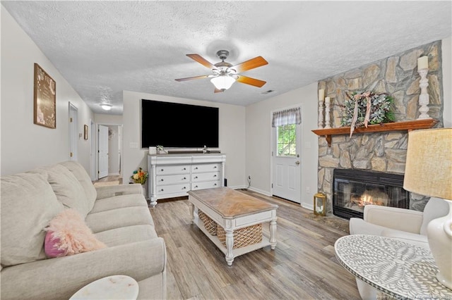 5726 Walkabout Rd, Hope Mills, NC 28348 - photo 4
