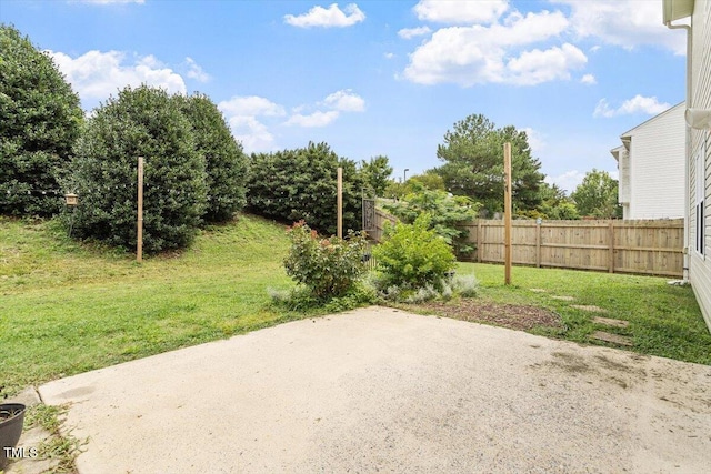 1643 Southcross St, Fuquay Varina, NC 27526 - view of yard featuring a patio