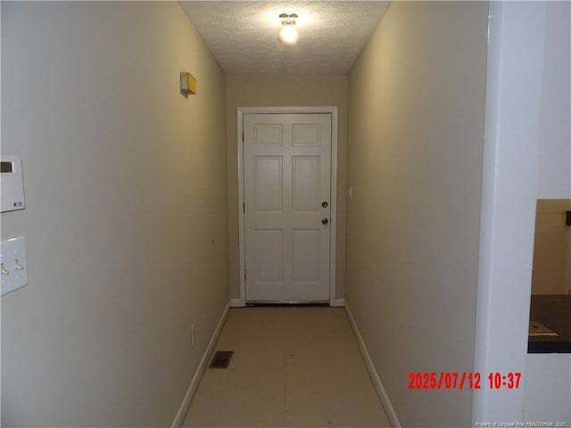 6986 Calamar Dr, Fayetteville, NC 28314 - photo 3