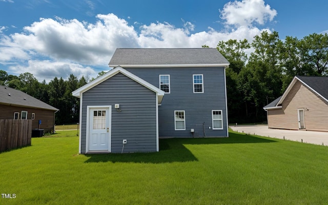 90 Miry Creek Ln, Clinton, NC 28328 - back of house with a yard