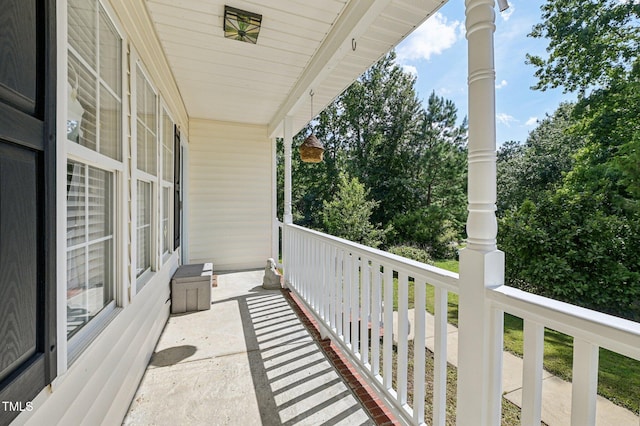 6705 Oviedo Dr, Raleigh, NC 27603 - photo 4