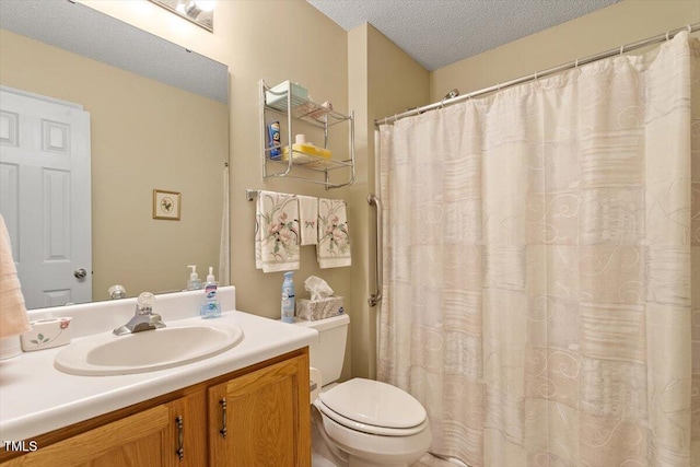 4201 Pin Oak Dr, Durham, NC 27707 - full bathroom featuring a textured ceiling, vanity, and a shower with curtain