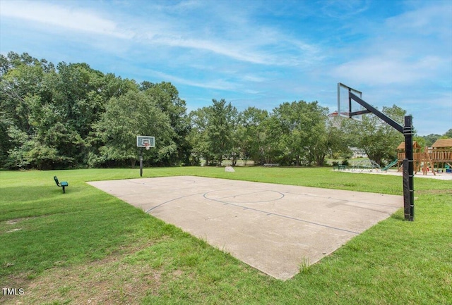 4201 Pin Oak Dr, Durham, NC 27707 - view of sport court with community basketball court and a yard
