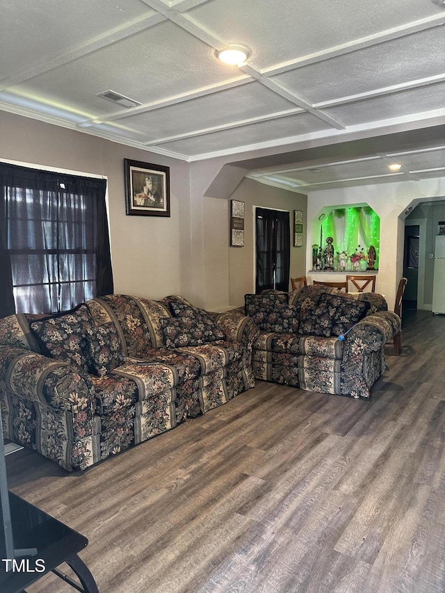 615 Manchester St SE, Wilson, NC 27893 - living room with arched walkways and wood finished floors